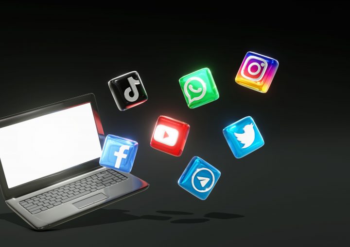 'Importance de la Présence des Avocats sur les Réseaux Sociaux pour Accroître leur Notoriété